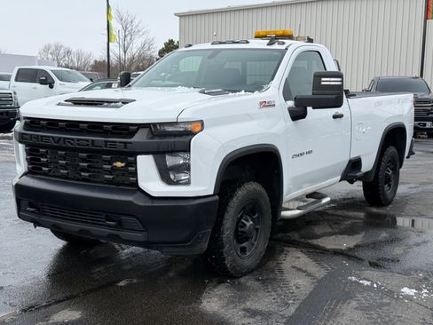 Used 2021 Chevrolet Silverado 2500 W/T w/ WT Convenience Package image 4