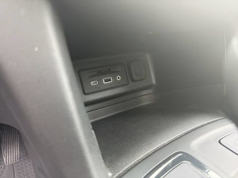 Certified 2023 Chevrolet Equinox RS w/ RS Leather Package AWD/4WD image 26