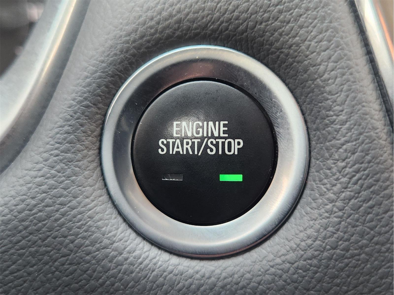 Certified 2021 Chevrolet Traverse LT FWD image 21