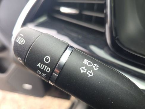 Used 2025 Cadillac XT5 Premium Luxury image 26