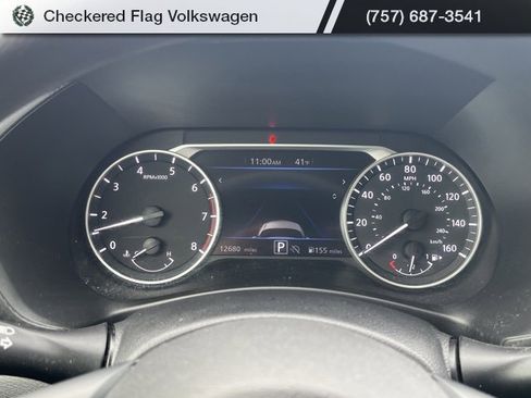 Used 2024 Nissan Sentra SV image 32