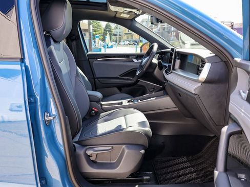 New 2026 Volkswagen Tiguan SE R-Line AWD/4WD image 29