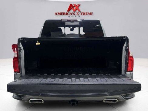 Used 2021 Chevrolet Silverado 1500 High Country w/ Technology Package AWD/4WD image 31