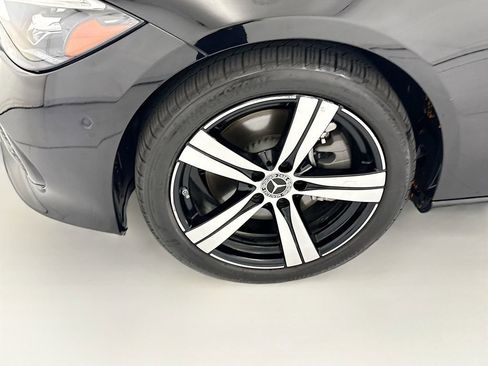 Certified 2025 Mercedes-Benz C 300 Sedan image 28