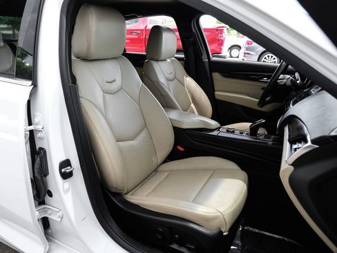 Used 2022 Cadillac CT5 Premium Luxury w/ Climate Package RWD image 31