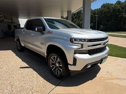 Used 2020 Chevrolet Silverado 1500 RST w/ Texas Edition AWD/4WD image 1