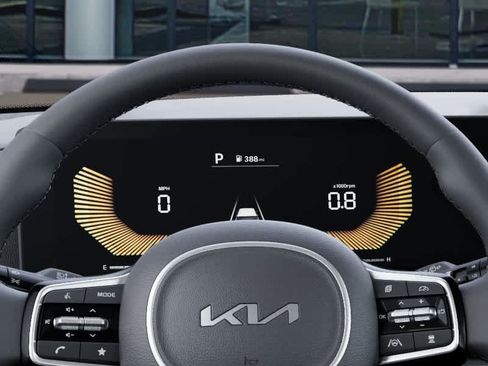 New 2026 Kia Carnival FWD image 21