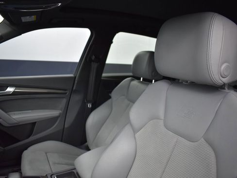 Used 2022 Audi SQ5 Premium Plus image 13