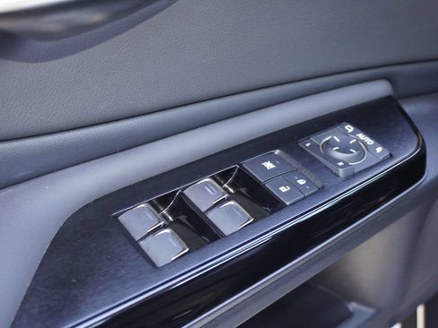 Used 2024 Lexus ES 350 w/ Premium Package FWD image 13
