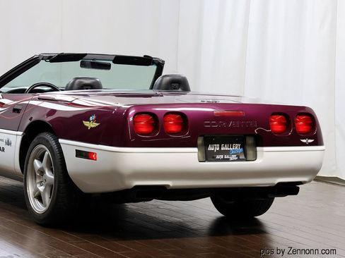 Used 1995 Chevrolet Corvette Convertible RWD image 25