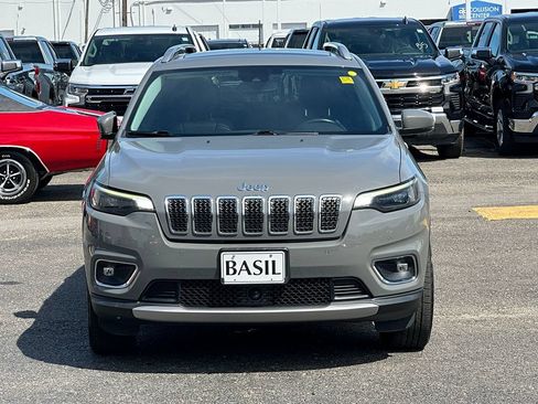 Used 2021 Jeep Cherokee Limited AWD/4WD image 9