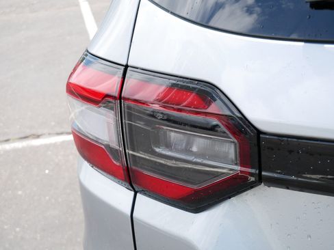 Certified 2026 Honda Pilot Black Edition image 17