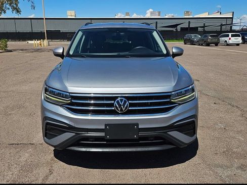 Used 2023 Volkswagen Tiguan S FWD image 3