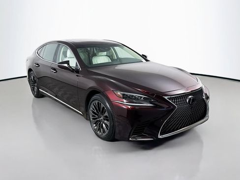 Used 2020 Lexus LS 500 w/ Luxury Package RWD image 3