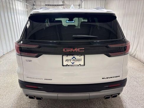 Used 2025 GMC Acadia Elevation AWD/4WD image 5