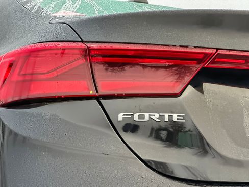 Used 2024 Kia Forte LXS image 24