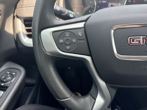 Used 2023 GMC Terrain SLE w/ Driver Convenience Package FWD image 19
