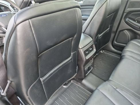 Used 2015 Ford Edge Titanium w/ Equipment Group 301A AWD/4WD image 18