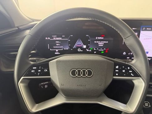Used 2025 Audi Q5 Premium w/ Convenience Package AWD/4WD image 12