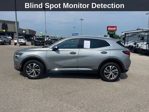 Used 2023 Buick Envision Essence AWD/4WD image 2