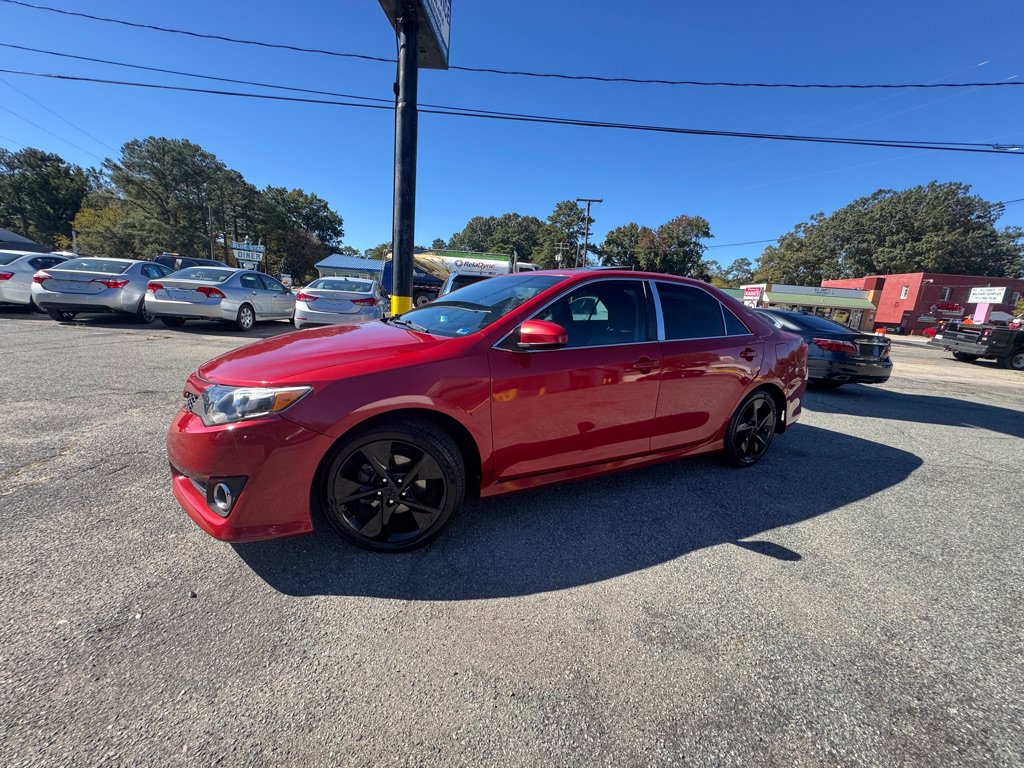 Used 2012 Toyota Camry SE FWD image 7