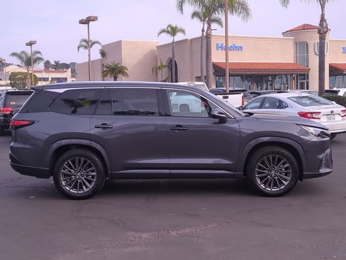 Certified 2024 Lexus TX 350 FWD image 5