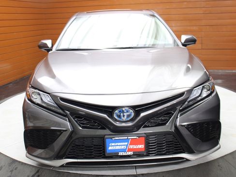 Used 2024 Toyota Camry XSE image 19