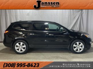 Used 2017 Chevrolet Traverse LT w/ Style and Technology Package image 1