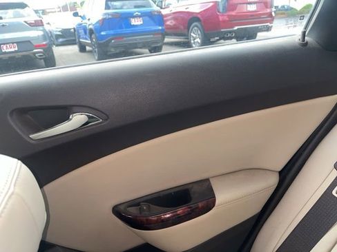 Used 2015 Buick Verano Convenience FWD image 29