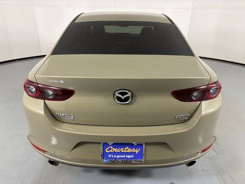 Used 2024 MAZDA MAZDA3 s image 8