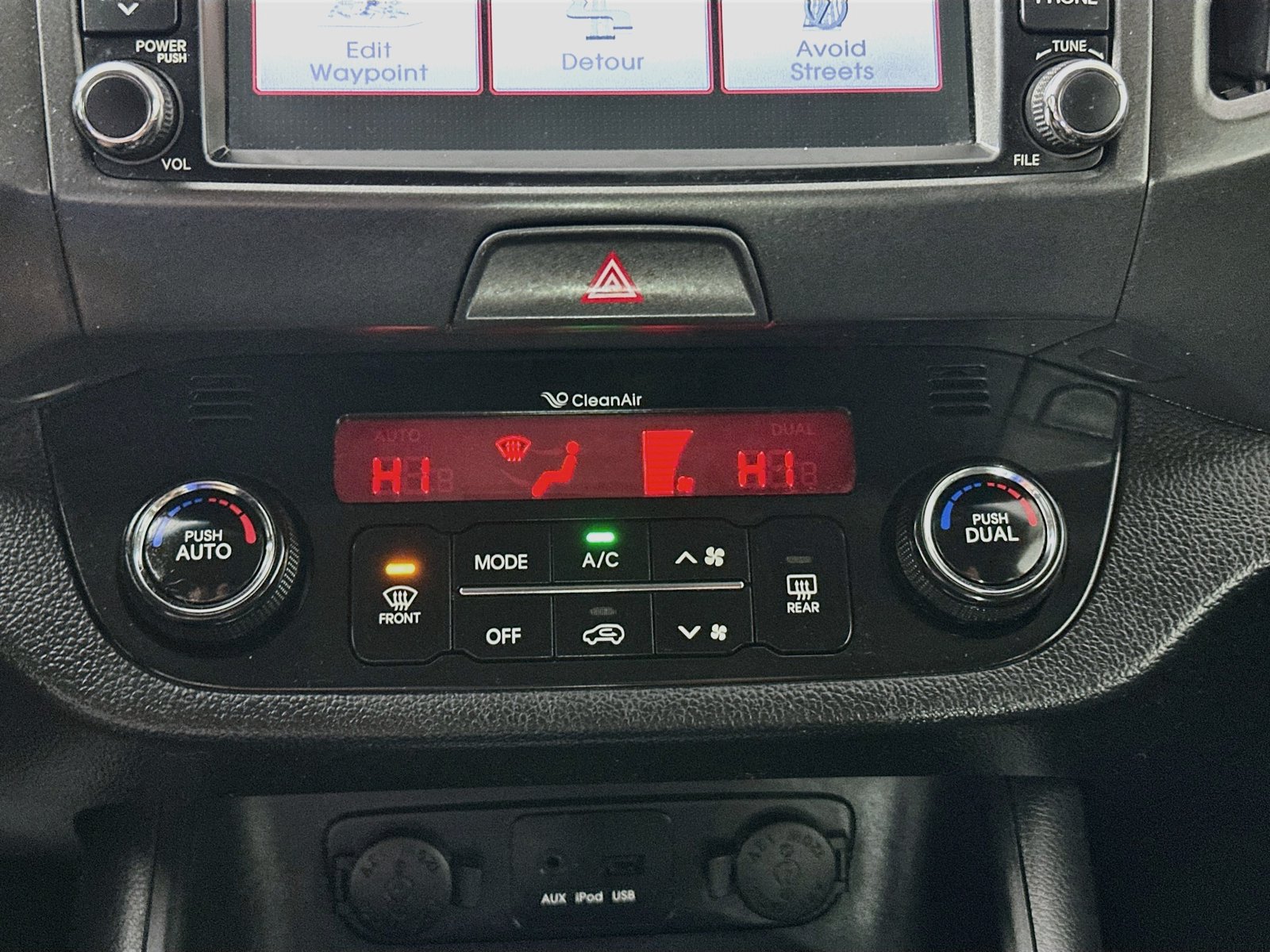 Used 2013 Kia Sportage EX w/ EX Premium Pkg AWD/4WD image 16