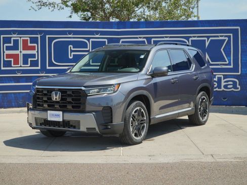 New 2026 Honda Pilot image 1