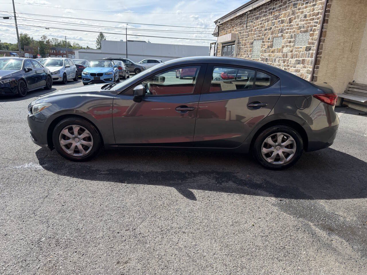Used 2014 MAZDA MAZDA3 i Sport FWD image 3