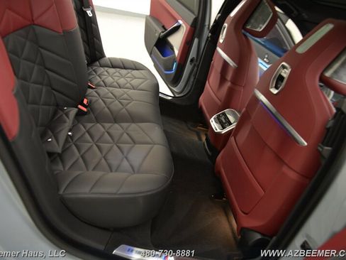 Used 2024 BMW 740i w/ M Sport Professional Package image 22