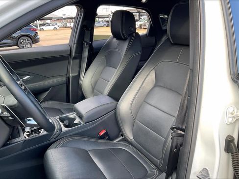 Used 2024 Jaguar E-PACE R-Dynamic SE AWD/4WD image 9