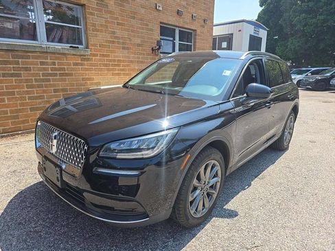 Used 2022 Lincoln Corsair AWD w/ Premium Package image 7