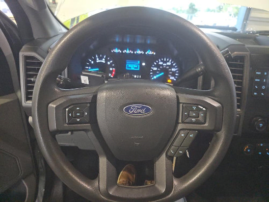 Used 2022 Ford F250 XL w/ Power Equipment Group AWD/4WD image 5