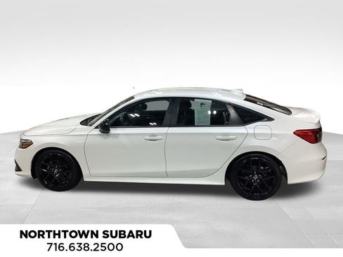 Used 2023 Honda Civic Sport image 5