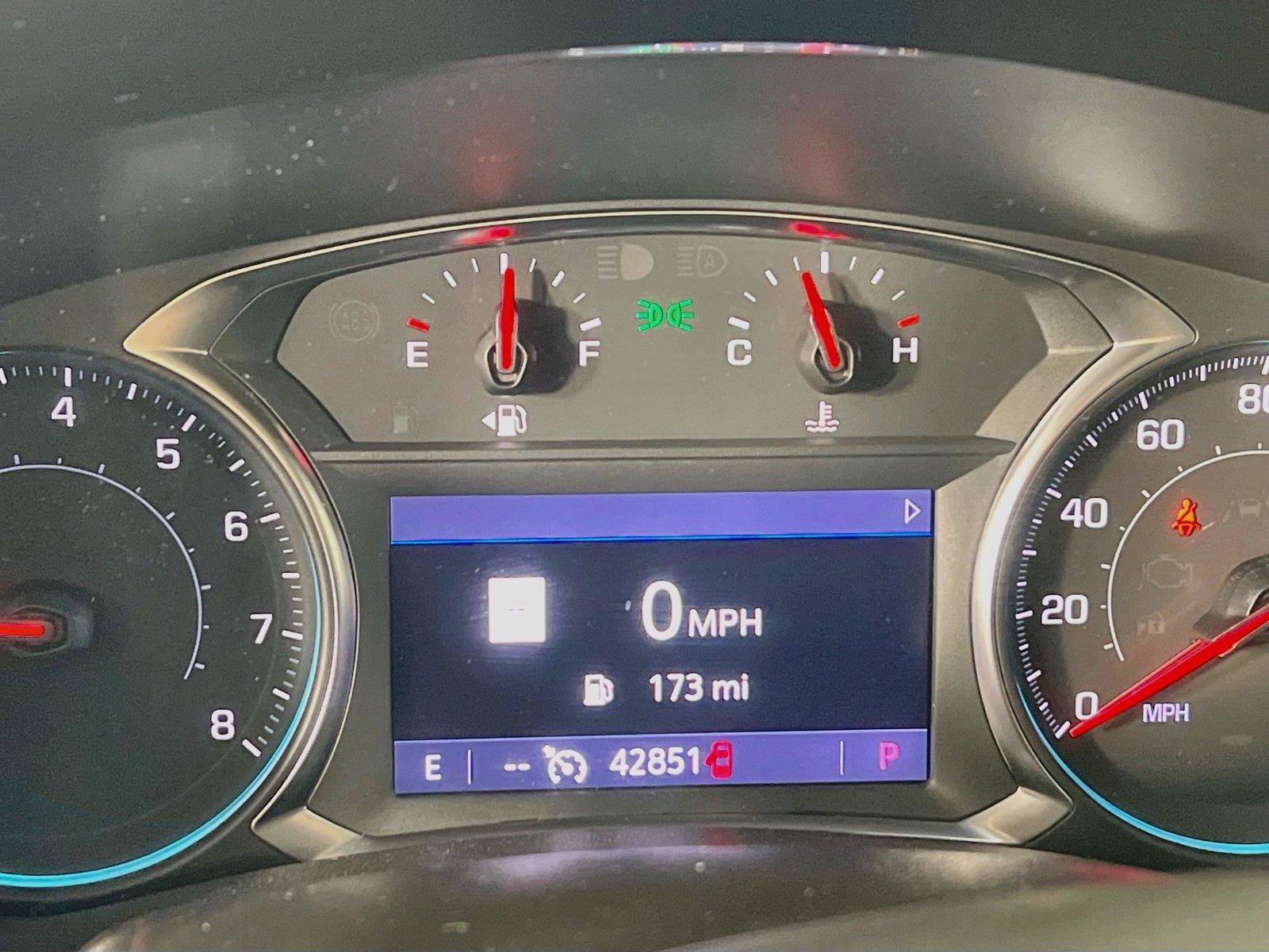 Used 2023 Chevrolet Equinox RS AWD/4WD image 13