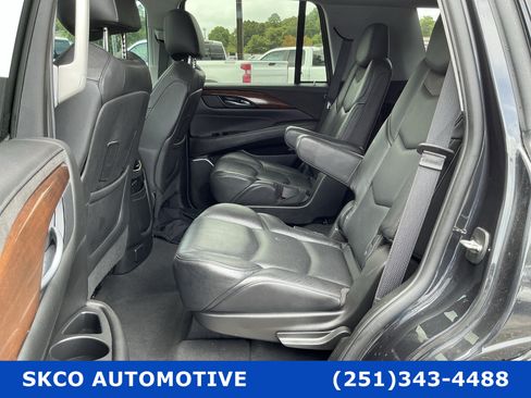 Used 2019 Cadillac Escalade Premium Luxury RWD image 14