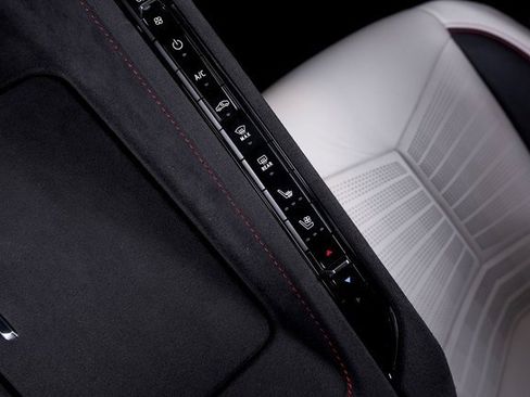 Used 2023 Chevrolet Corvette Z06 image 49