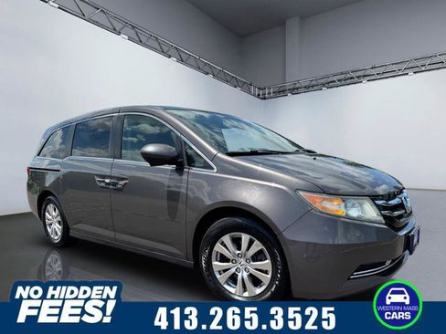 Used 2017 Honda Odyssey SE image 1