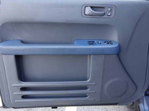 Used 2006 Honda Element LX image 64