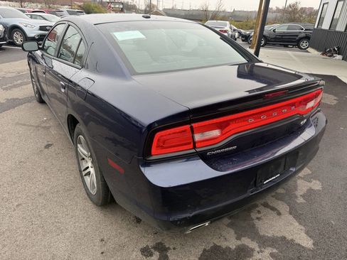 Used 2014 Dodge Charger R/T image 11
