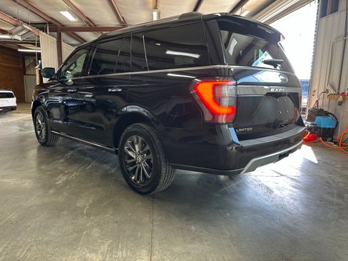 Used 2019 Ford Expedition Limited image 3