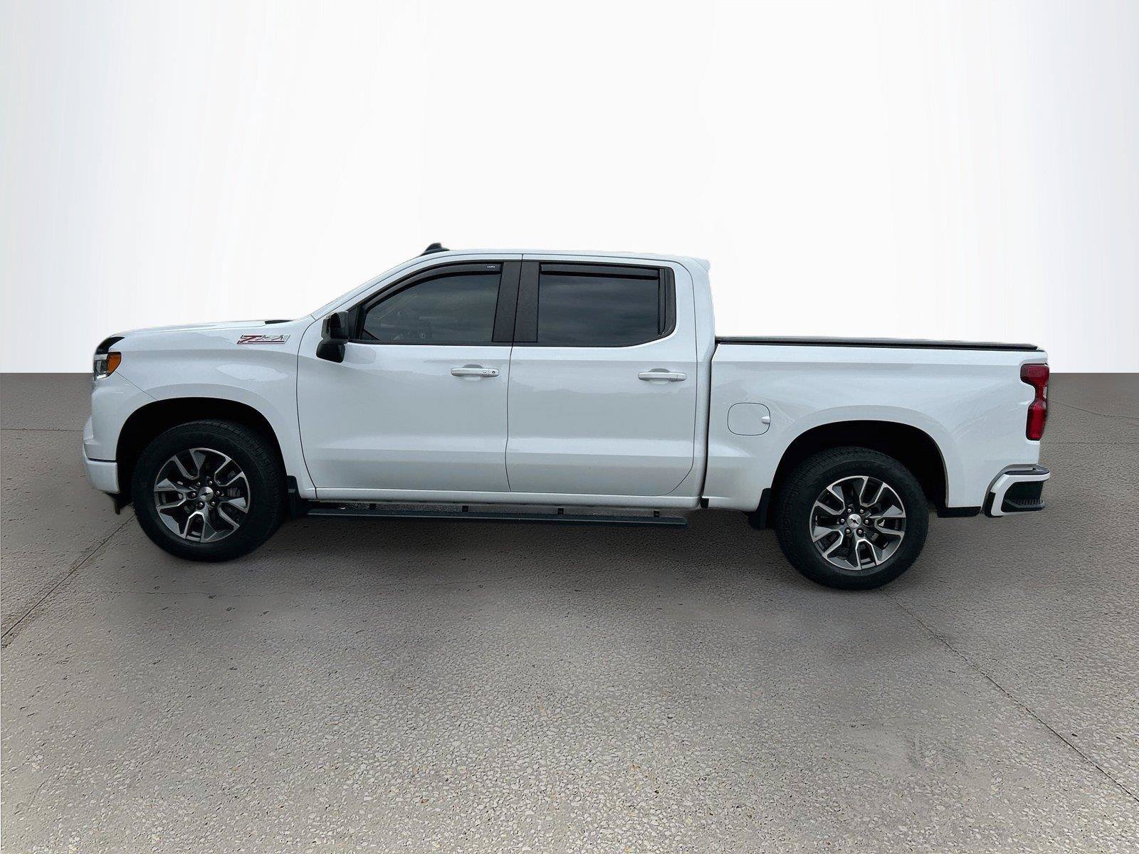 Used 2022 Chevrolet Silverado 1500 RST AWD/4WD image 7