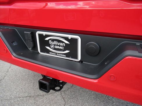 New 2026 GMC Sierra 1500 Elevation w/ Elevation Premium Package AWD/4WD image 8