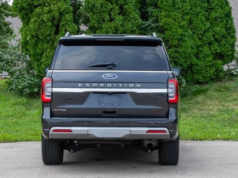 Used 2024 Ford Expedition Limited AWD/4WD image 5