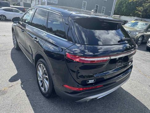 Used 2024 Lincoln Corsair AWD w/ Equipment Group 101A image 7