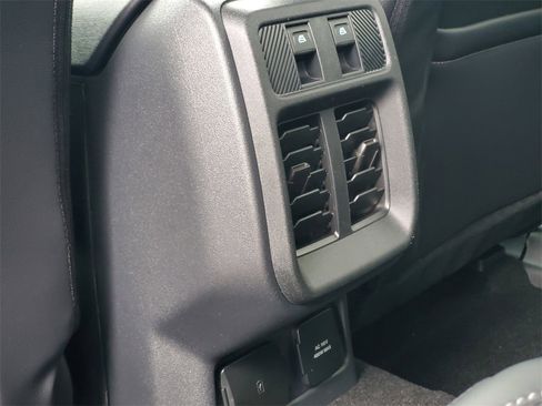 New 2025 Ford Bronco Outer Banks image 29